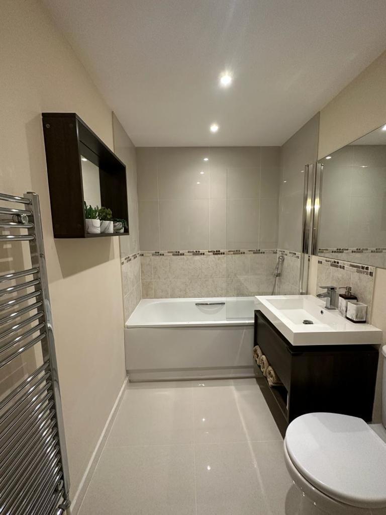 Ferienwohnung Modern Flat Watford  Exterior foto
